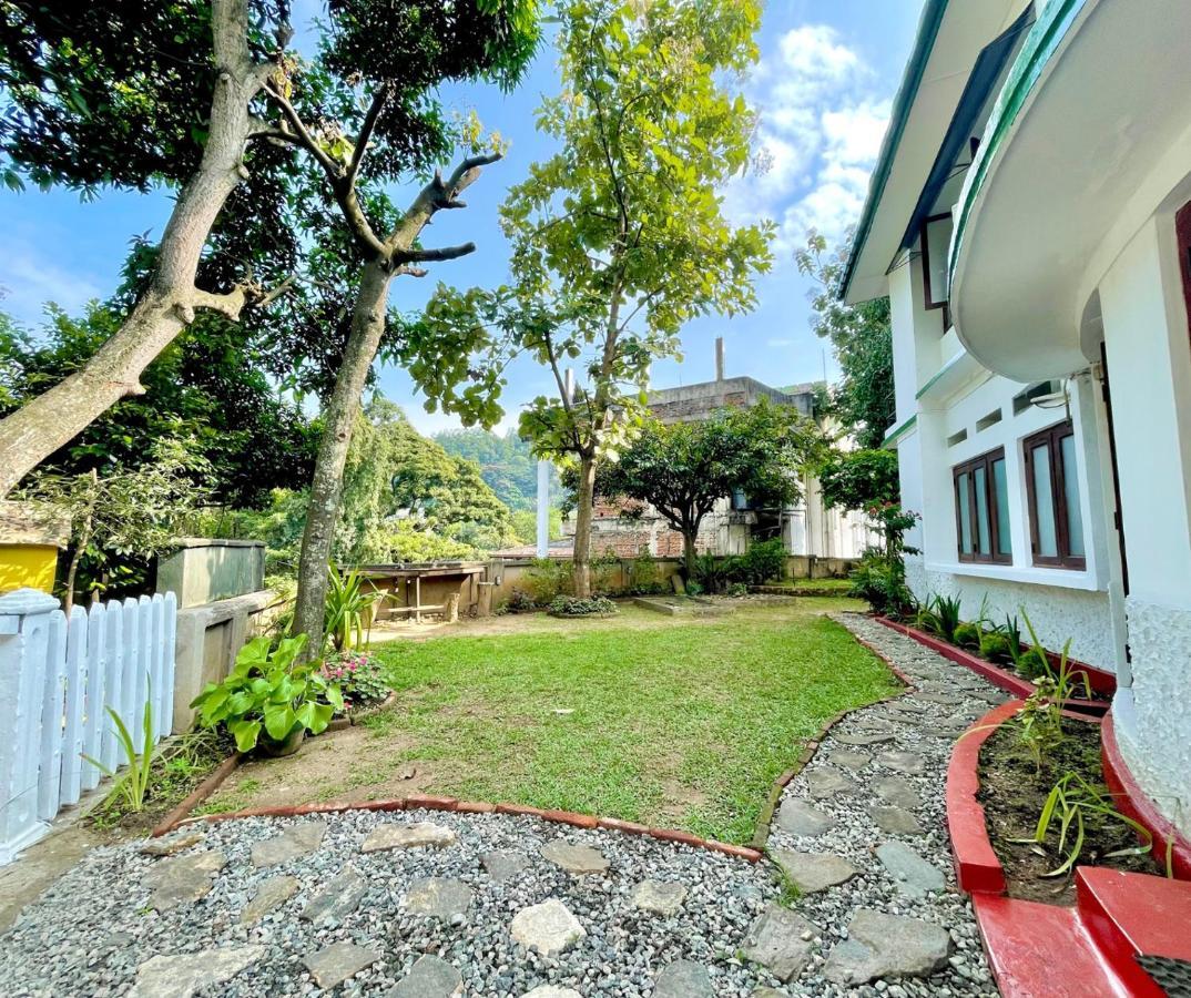 Kandy Boutique Villa By Fortuna Bungalows Eksteriør bilde