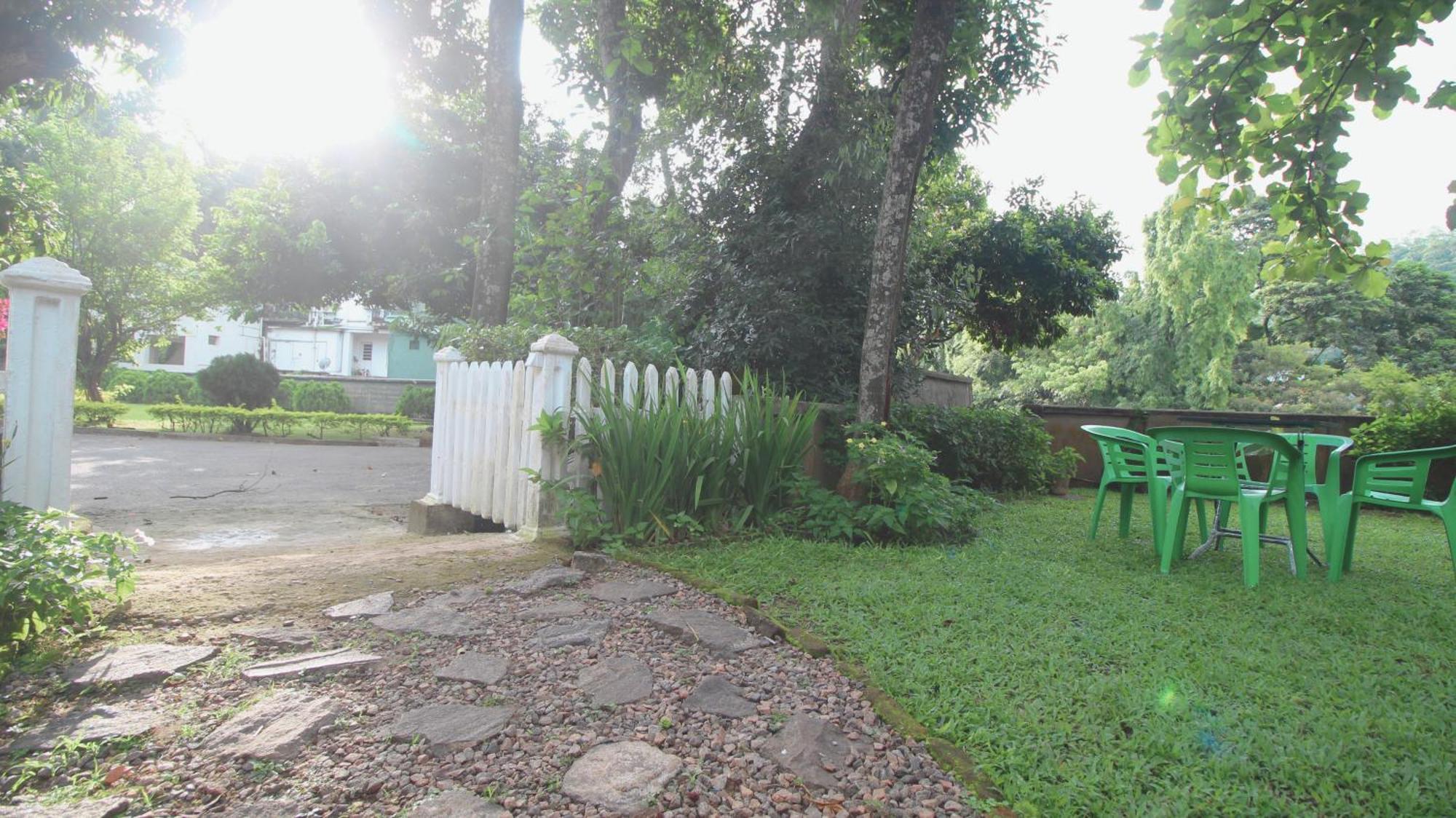 Kandy Boutique Villa By Fortuna Bungalows Eksteriør bilde